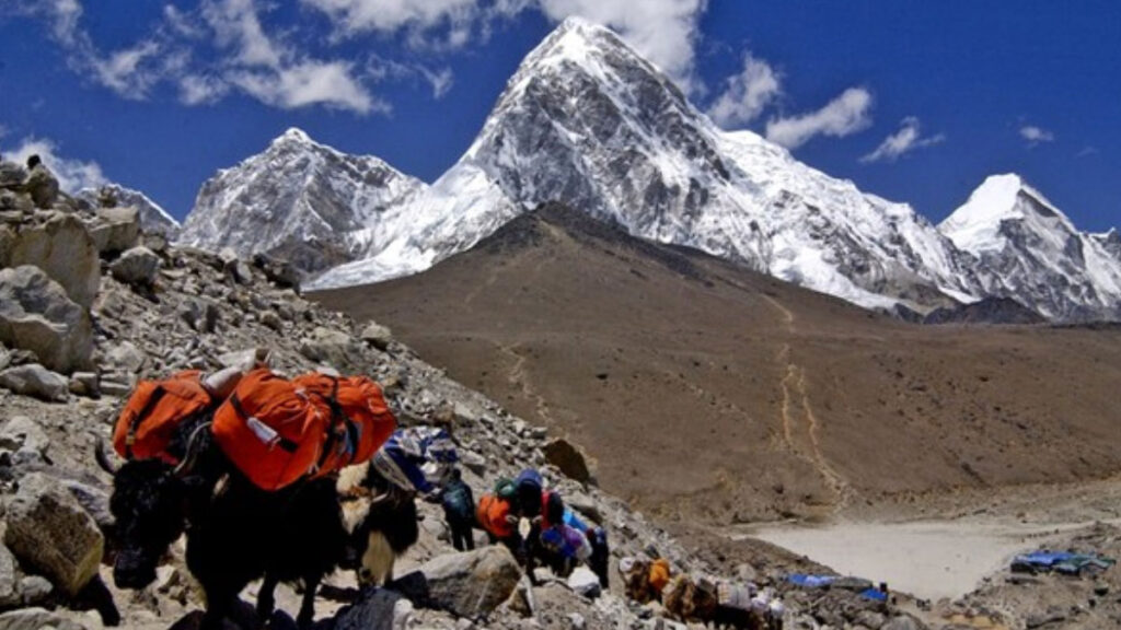 nepalde turizm icin flas karar 97 zirve iki yil ucretsiz olacak g86ntLrf