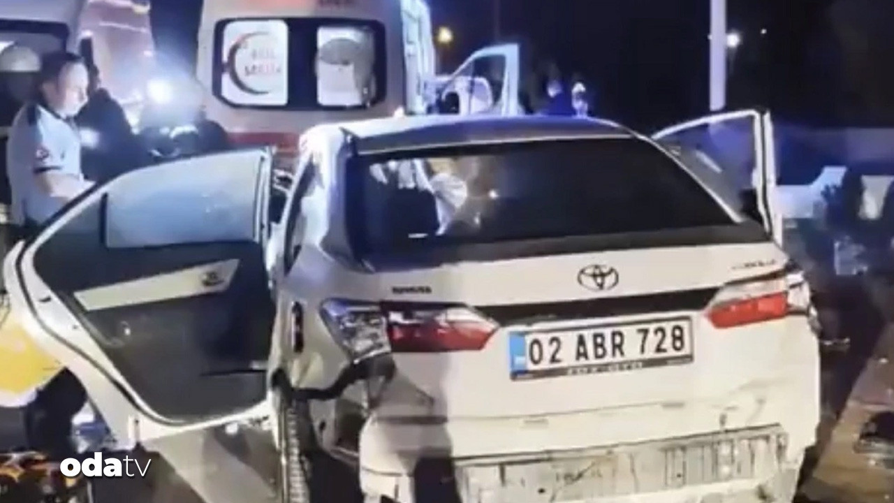 antepte iki otomobil carpisti 1 olu 3 yarali 4IAmm5pA