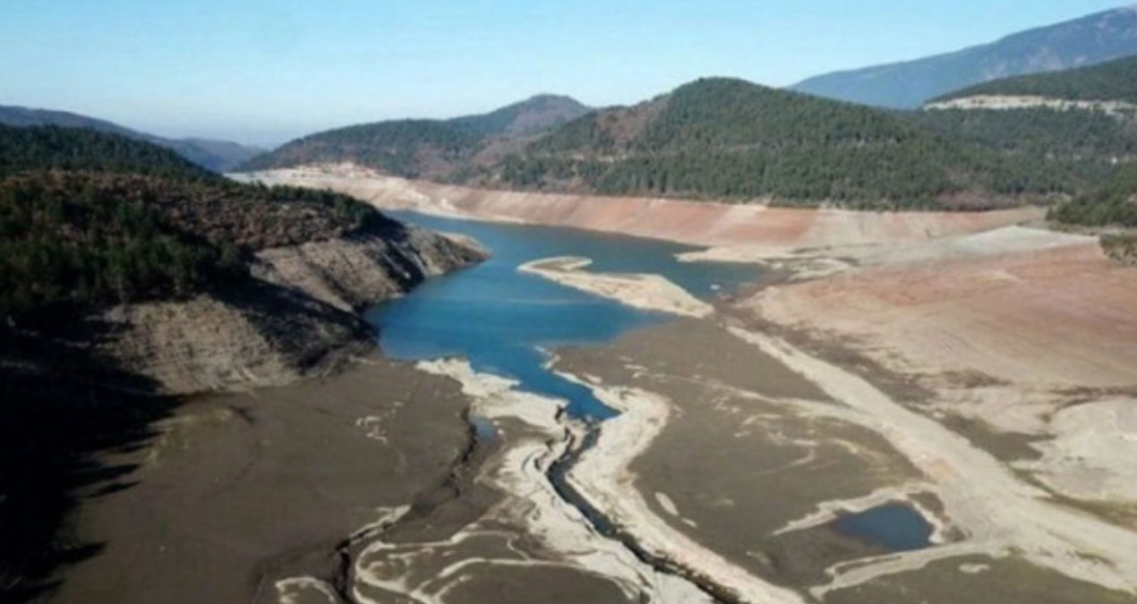 bursada korkutan manzara sadece 12 gunluk su kaldi n9n3lMdf