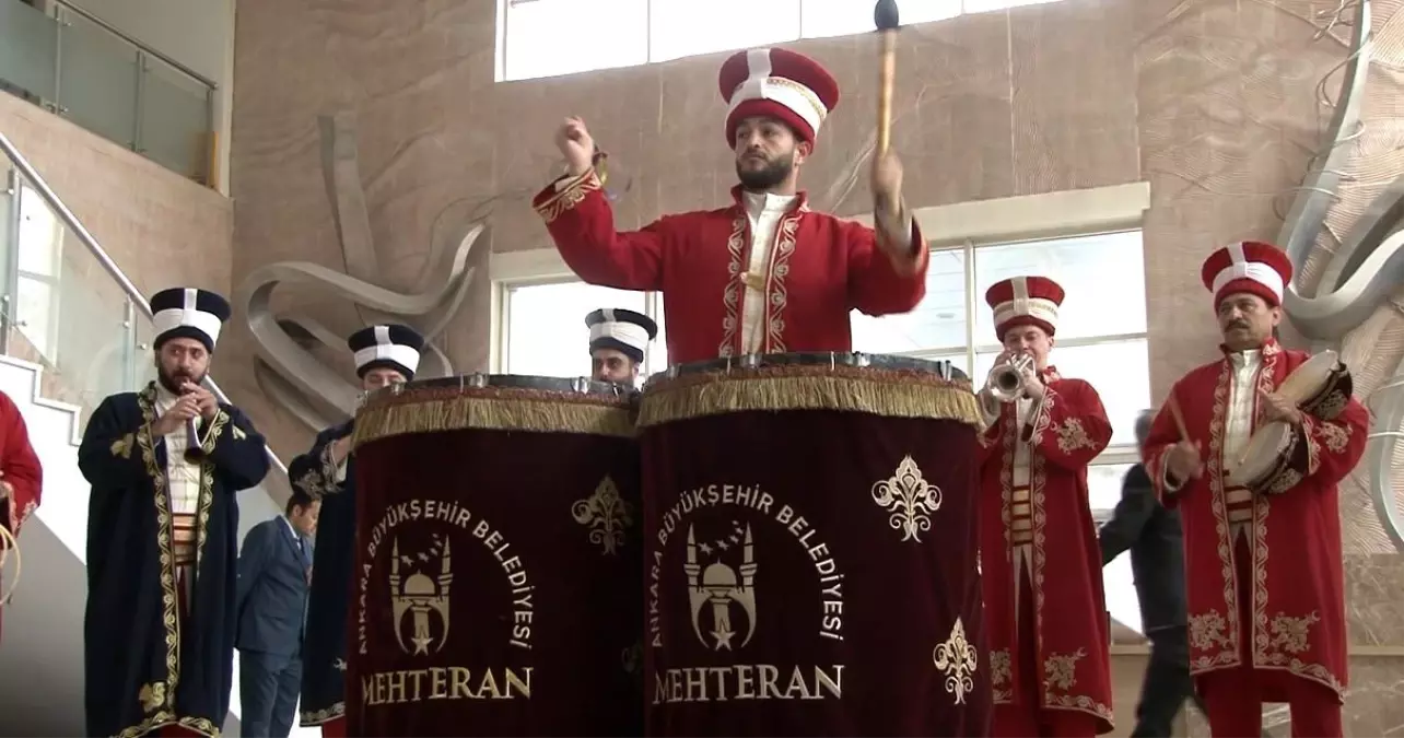 ankara meclisi anadolu birliginde vatandaslar siyasetcilere sordular zppIiv18.jpg