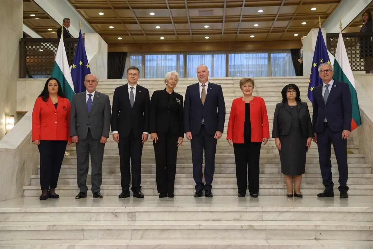 avro bolgesine katilim sureci lagarde ve georgievadan onemli aciklamalar eUB9wFTP.jpg