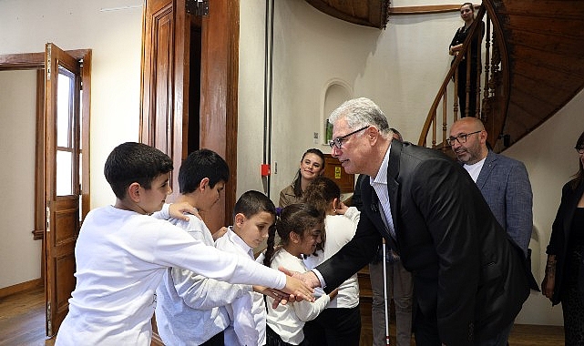 cumhuriyet galerisinde sanat engel tanimiyor E1bYrDcz.jpg