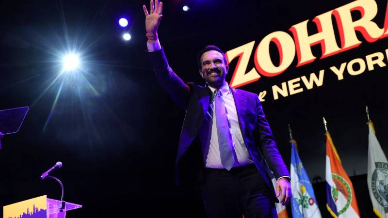 mamdani zafer konusmasinda muslumanim sosyalistim ozur dilemeyi reddediyorum dedi trumpa seslendi izledigini biliyorum sesi ac 1EePX3Ex.jpg