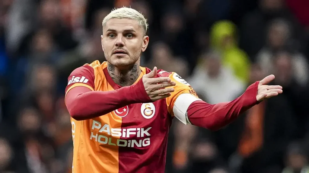 Menajerinden transfer iddialarına yanıt!