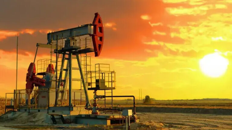 brent-petrolun-varili-110-dolar-seviyesini-asti-4-mayis-2026-G5AvuMUL