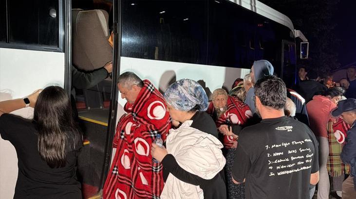 duzcede-huzurevinde-korkutan-yangin-54-kisi-tahliye-edildi-yCmFVACB